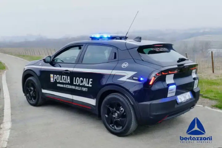 Alfa-Romeo-Junior-Polizia-Locale