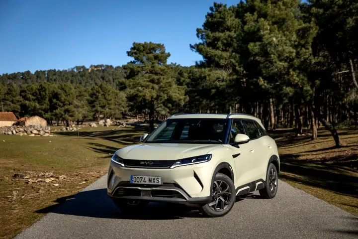 byd atto 2