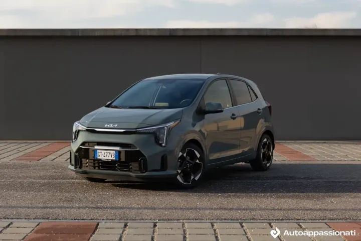 Kia Picanto 2025 1.0 MPI 20th anniversary Edition frontale tre quarti