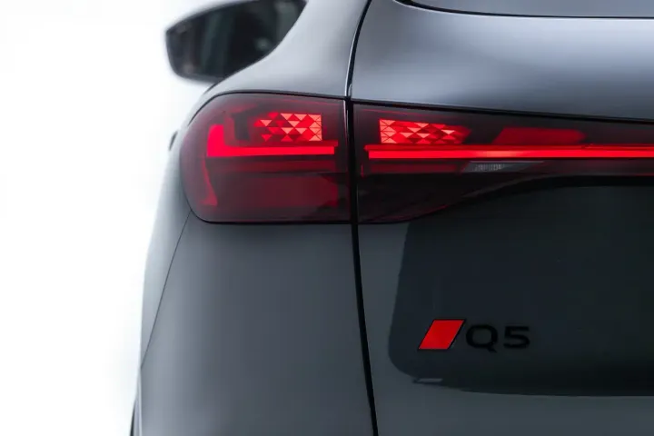 audi q5 2025 48