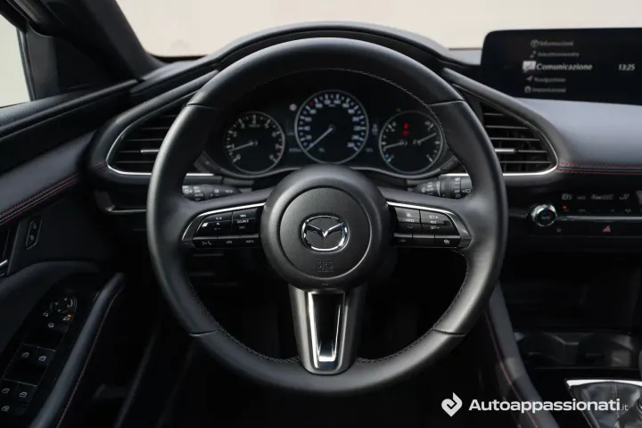 mazda 3 2025 25 volante