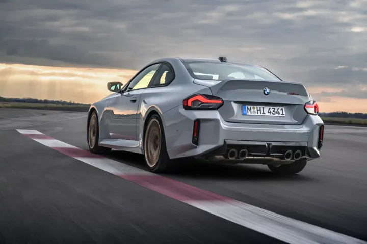 BMW M2 CS