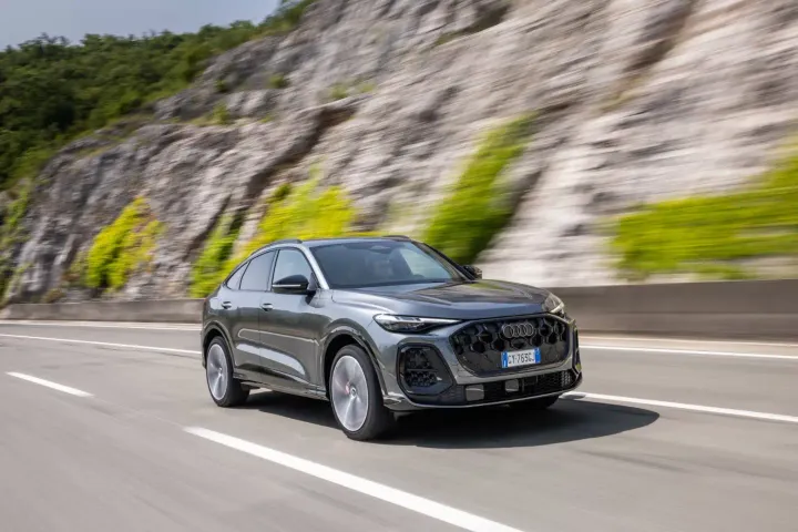 dinamica audi sq5 