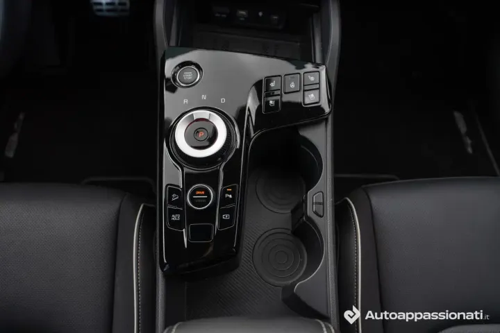 kia sportage hybrid 2025 19