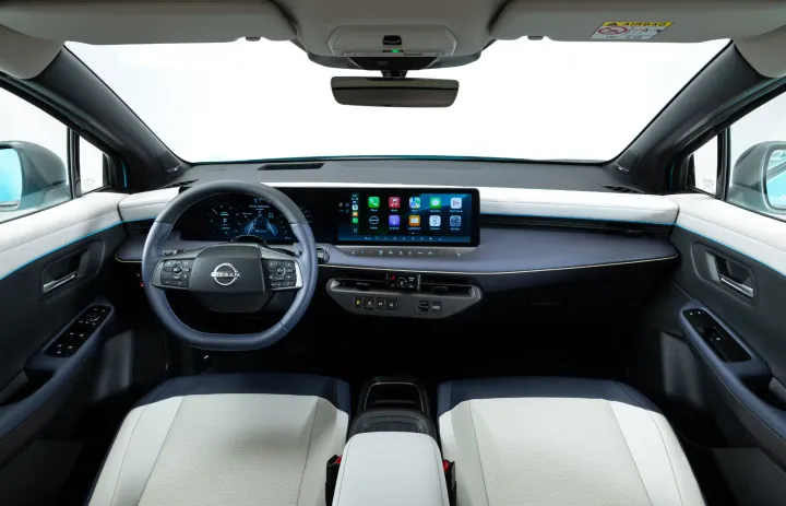 NISSAN_LEAF 2025