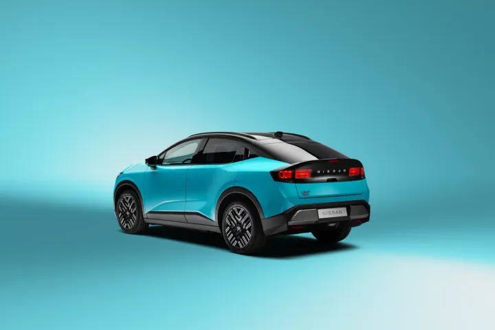 NISSAN_LEAF 2025