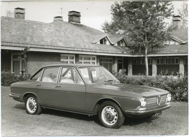 alfa romeo 2600