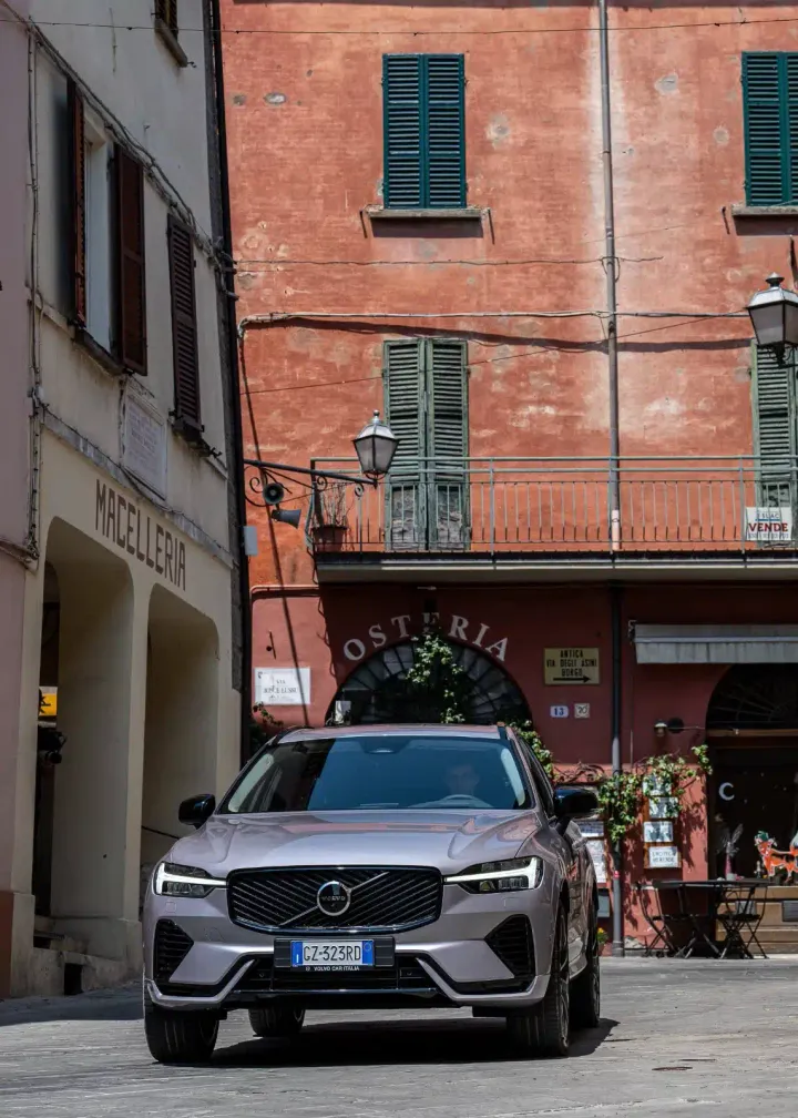 volvo xc60 my2025