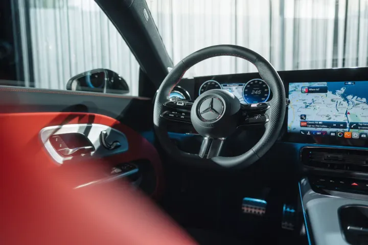 CLA Shooting Brake 2026 interni