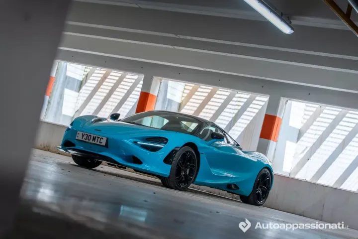 mclaren 750S spider