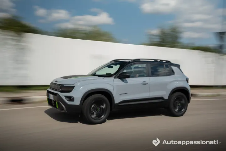 jeep avenger 4xe