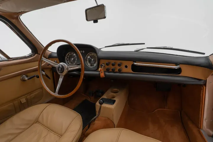 Lancia Flaminia Loraymo interni