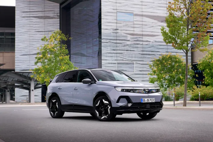 OpelGrandlandElectricAWD