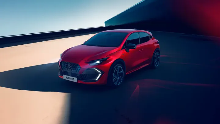 Renault Clio full hybrid E-Tech 