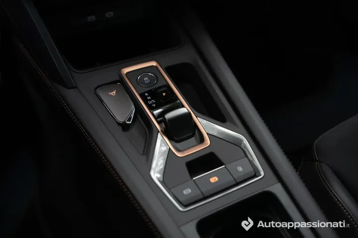 cupra formentor e hybrid 2025 11