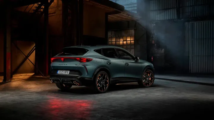 CUPRA-Formentor-VZ5