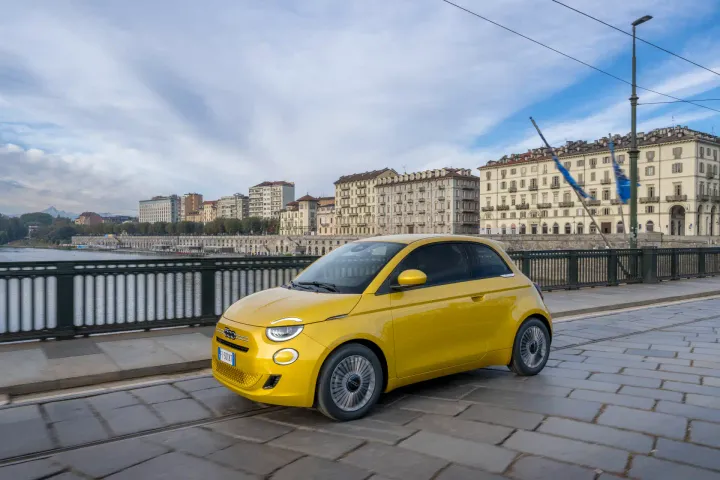 fiat 500 hybrid 1