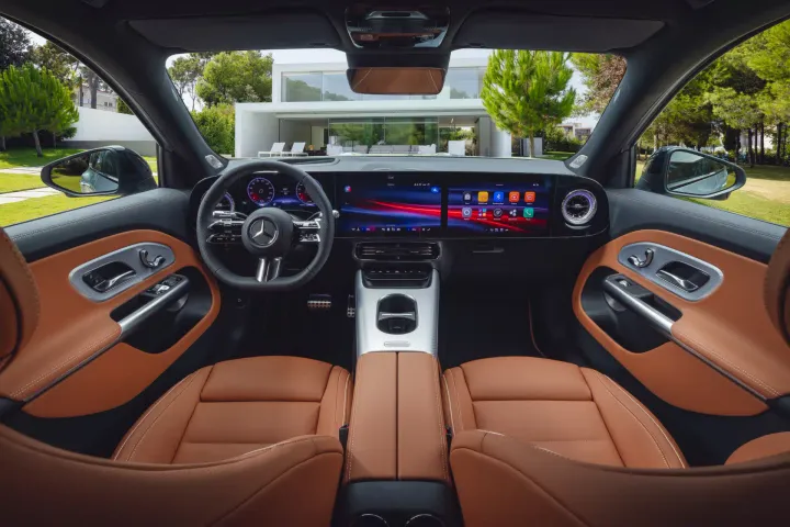 Mercedes GLB nuova interni