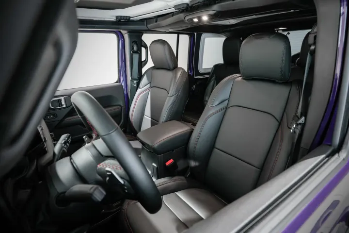 Wrangler V8 interni
