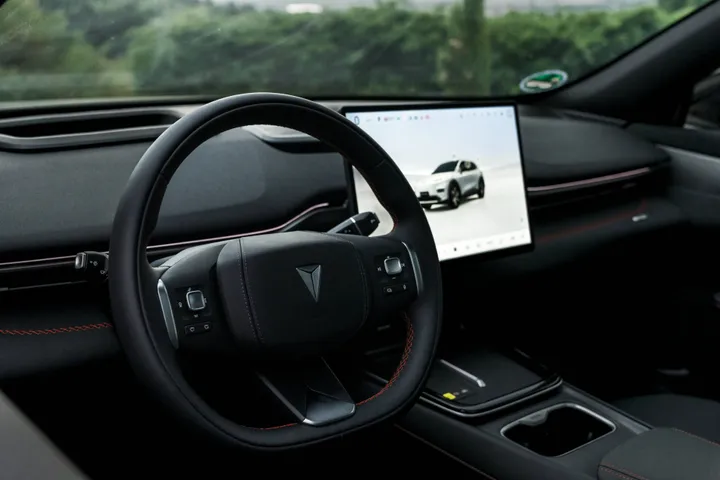 Changan Deepal S05 interni