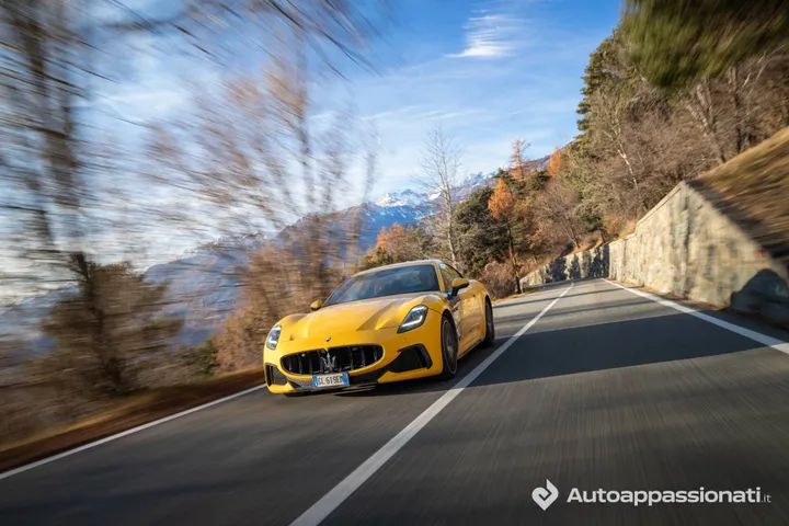 Maserati GranTurismo Trofeo 2026 guida 16