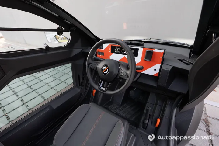 Mobilize Duo abitacolo