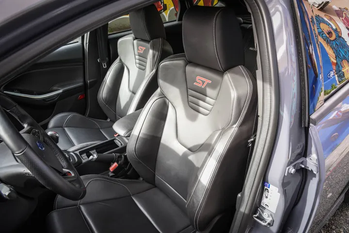 ford_focus_st_17
