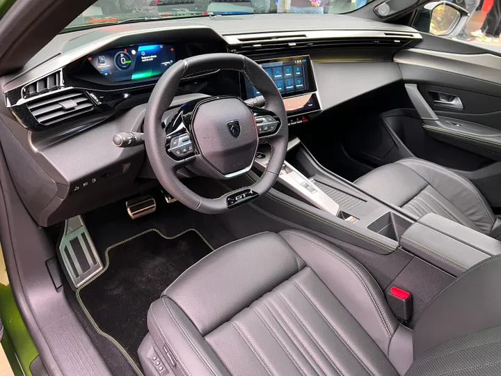 Peugeot-408-2026 interni