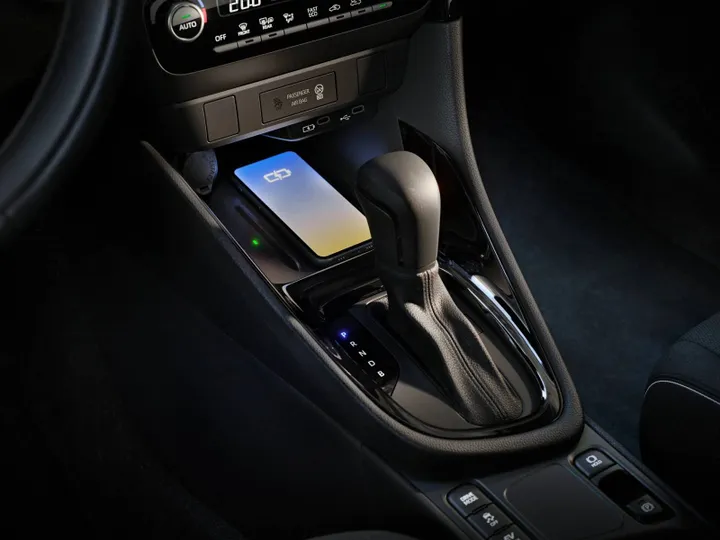 ToyotaYaris_2026_gear