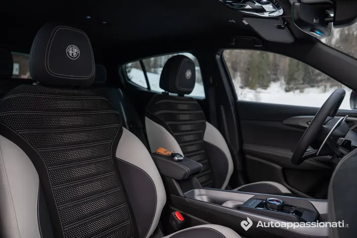 Alfa Romeo Tonale 2026 Milano Cortina Sport Speciale 3