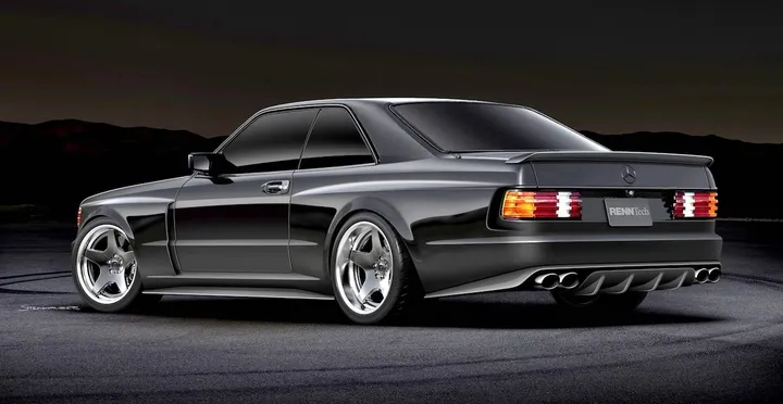 La mercedes restomod di Renntech con il motore della zonda nella colorazione grigio scuro in posizione posteriore