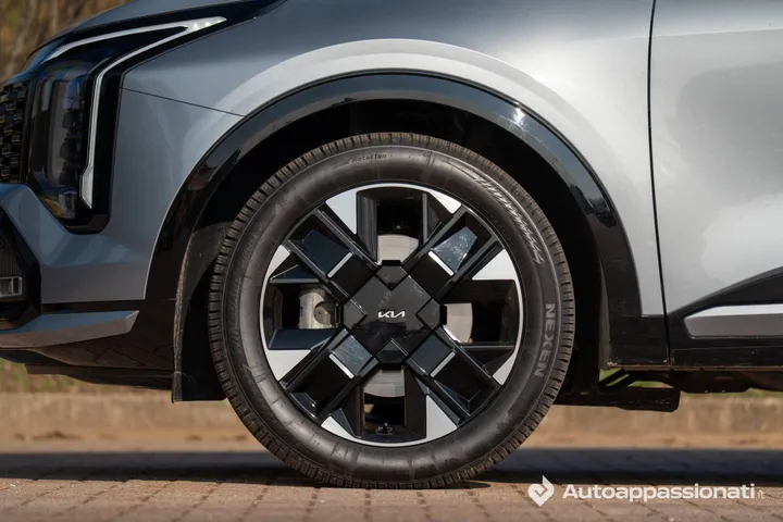 Kia Sportage 1.6 T-GDi HE__wheels