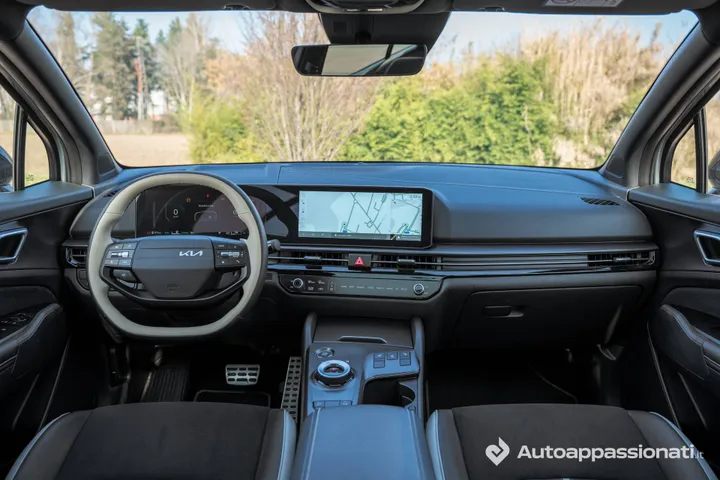 Kia Sportage 1.6 T-GDi HE__interiors