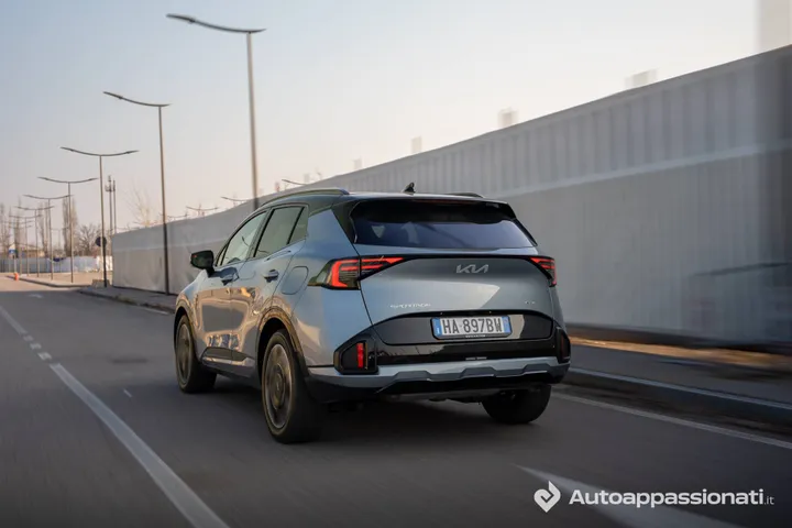 Dinamica Kia Sportage HEV posteriore&nbsp;
