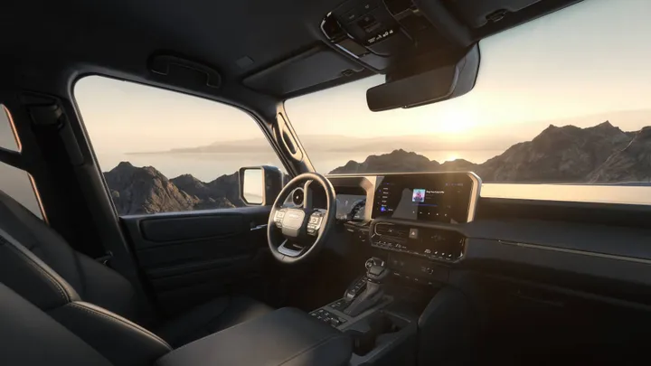 Toyota Land Cruiser interni completi volante sedili e strumentazione