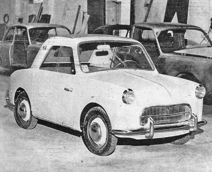 Una foto in bianco nero della SIATA Mitzi