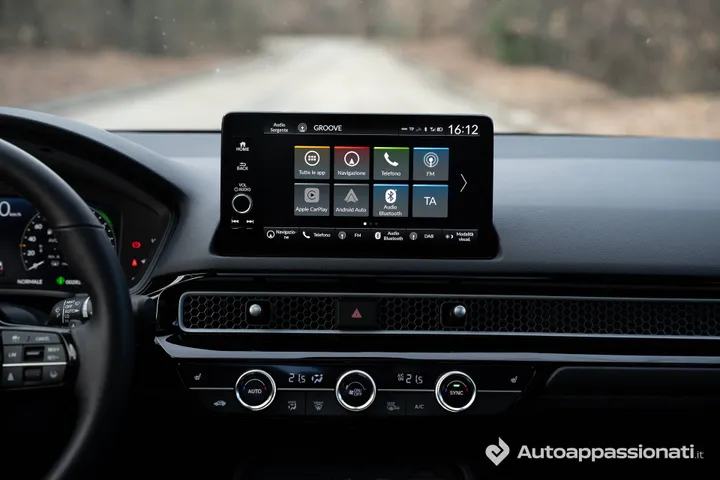 Honda Civic Hybrid 2026 19