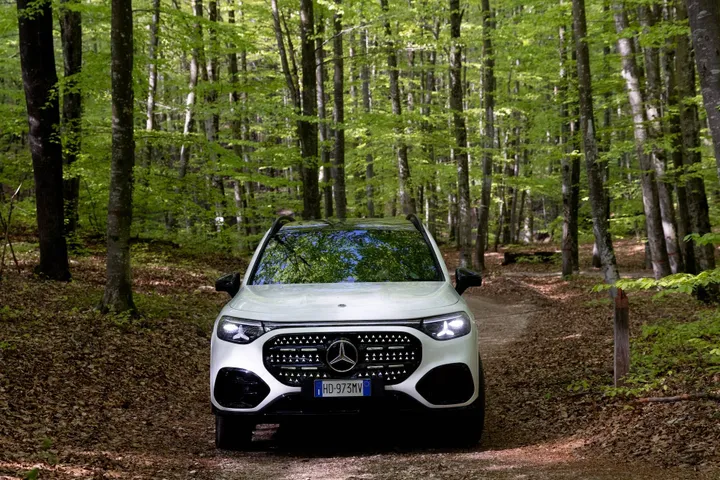 Mercedes-Benz GLB 2026 2