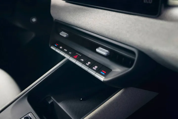 Volkswagen ID.Polo 2026 consolle centrale