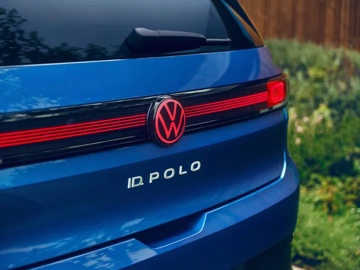 Volkswagen ID.Polo 2026 logo posteriore