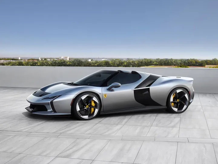 ferrari-HC25  anteriore