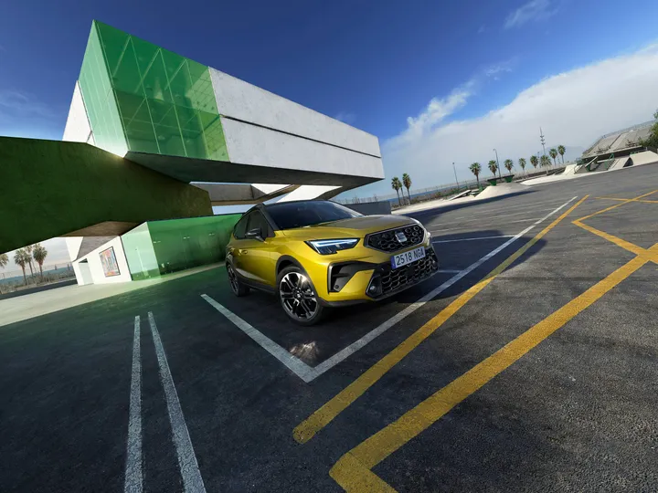 06_SEAT-refreshes-the-new-Ibiza-and-new-Arona-with-vibrant-exterior-colours_HQ