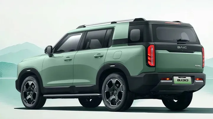baic-bj30 posteriore