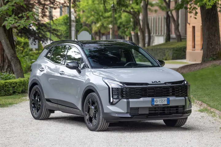 Kia Sportage TriFuel 2026 frontale