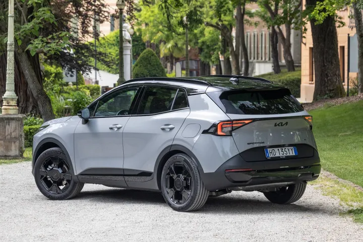 Kia Sportage TriFuel 2026 posteriore