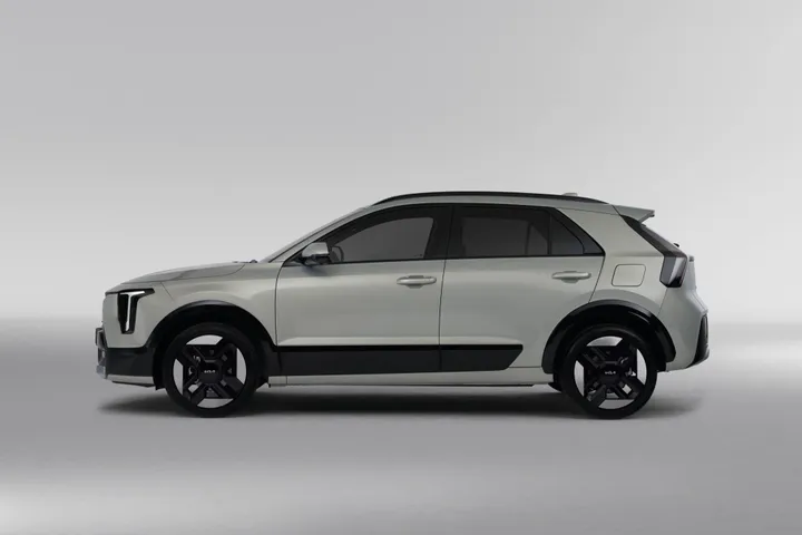 Nuova Kia Niro laterale