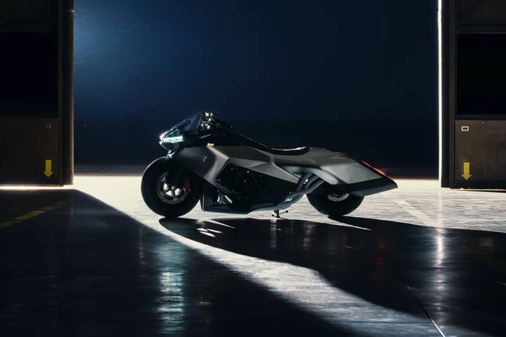 BMW Motorrad Vision K18 laterale