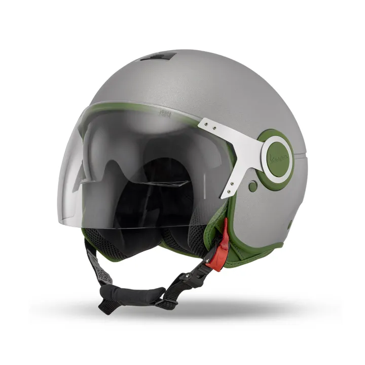 01-vespa-edizione-ottantesimo casco in visione frontale