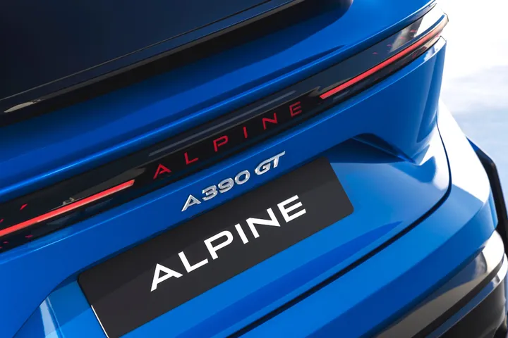 Alpine A390 2026 5