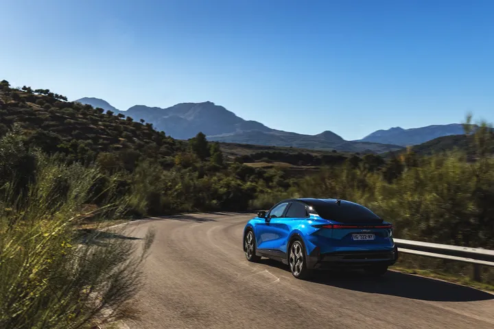 Alpine A390 2026 8